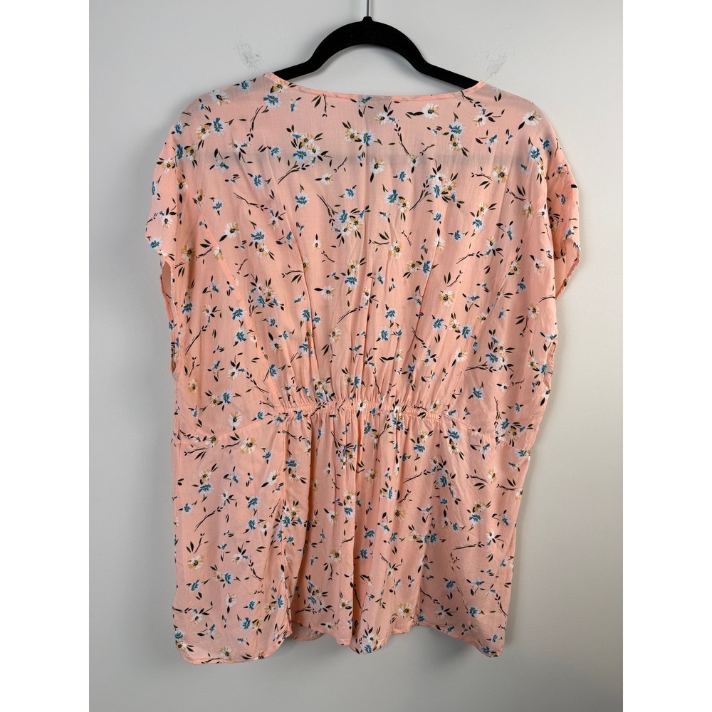 Torrid Floral Button Front Blouse Womens 1X Peach Pink Short Sleeve V-Neck - Picture 2 of 5